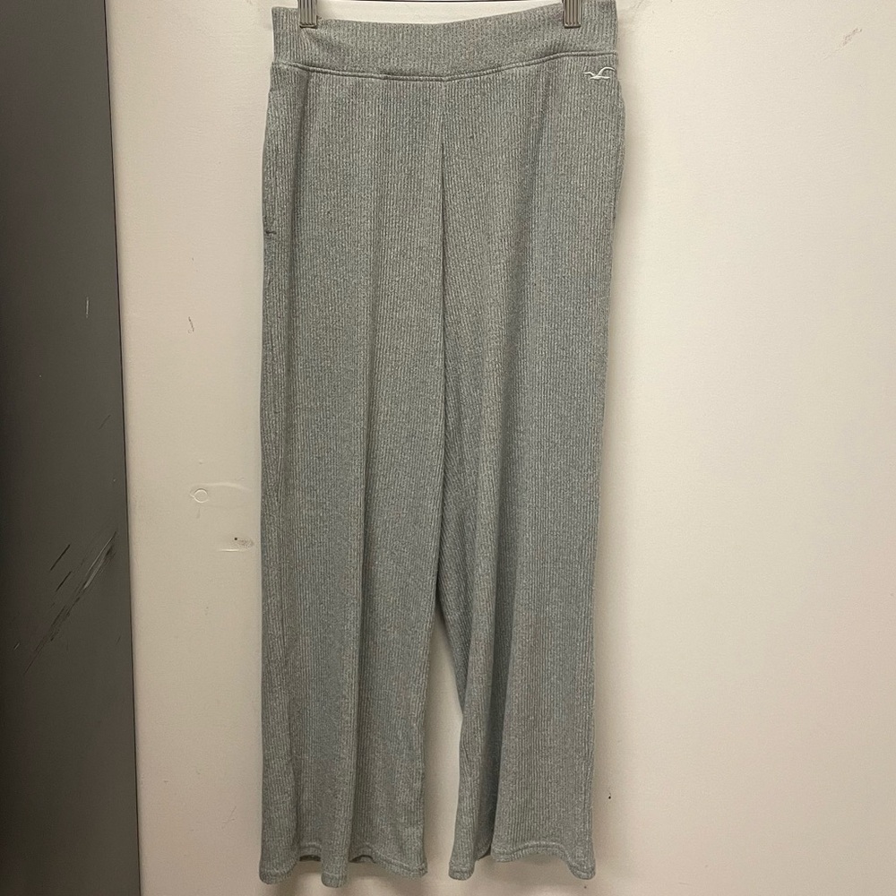 Hollister Cozy Ribbed Wide-Leg Pants - Picture 5 of 7